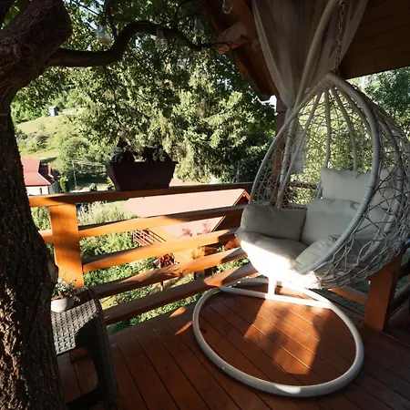 Domeniul Horj Casa Din Stejar Majszin