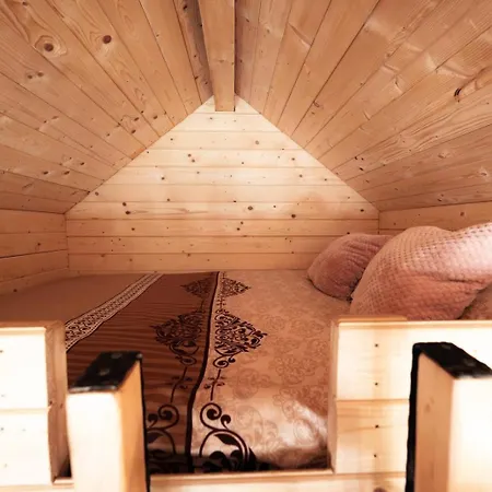 Domeniul Horj Casa Din Stejar Nyaraló